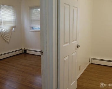 82 Washington Avenue - Photo Thumbnail 13