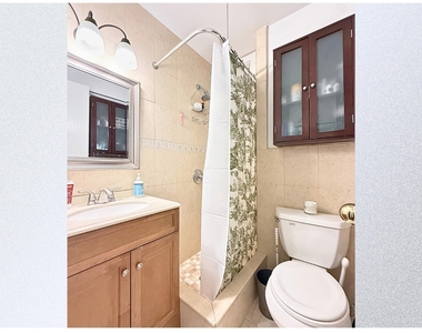 516 E 78th Street - Photo Thumbnail 3