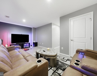 174 Ontario Drive - Photo Thumbnail 25