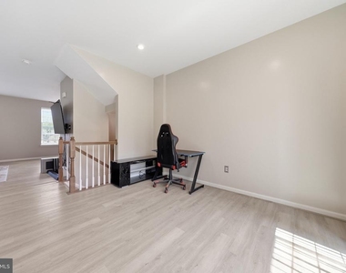 174 Ontario Drive - Photo Thumbnail 37