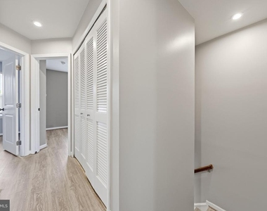 174 Ontario Drive - Photo Thumbnail 40