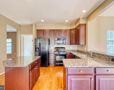 42245 Sweet Court - Photo Thumbnail 15