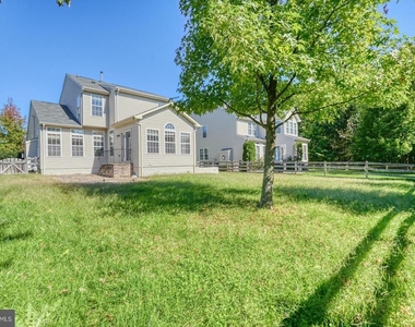 42245 Sweet Court - Photo Thumbnail 45