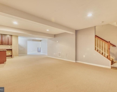 42245 Sweet Court - Photo Thumbnail 41
