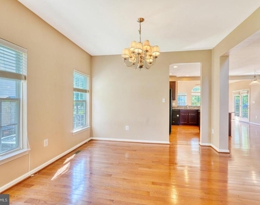 42245 Sweet Court - Photo Thumbnail 11