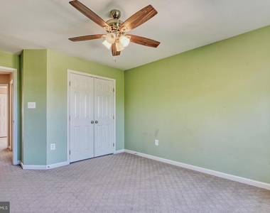 42245 Sweet Court - Photo Thumbnail 34