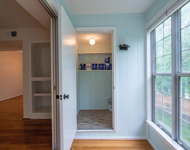 120 Fort Evans Road Se - Photo Thumbnail 11