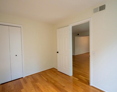 120 Fort Evans Road Se - Photo Thumbnail 22