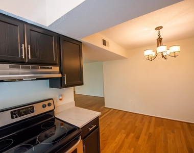 120 Fort Evans Road Se - Photo Thumbnail 8