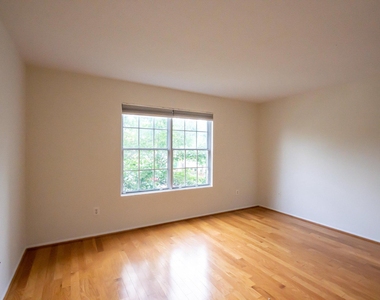 120 Fort Evans Road Se - Photo Thumbnail 12