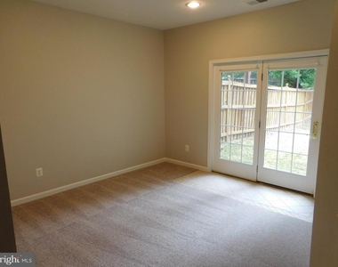 907 Serenity Grove Terrace - Photo Thumbnail 12