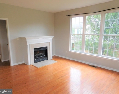 907 Serenity Grove Terrace - Photo Thumbnail 4