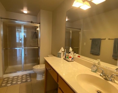 12000 Market Street - Photo Thumbnail 12