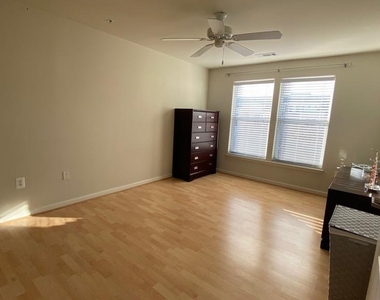 12000 Market Street - Photo Thumbnail 10