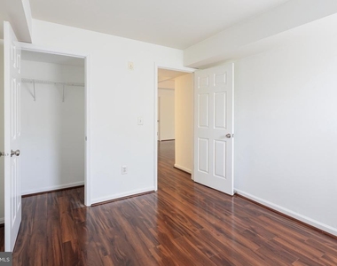 5958 Founders Hill Drive - Photo Thumbnail 23