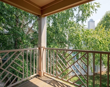 5958 Founders Hill Drive - Photo Thumbnail 16