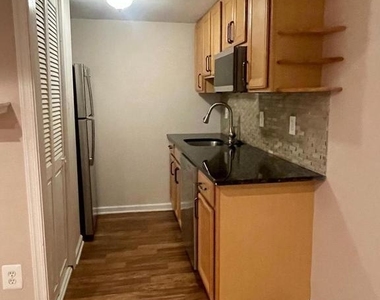 6223 Rathlin Drive - Photo Thumbnail 23