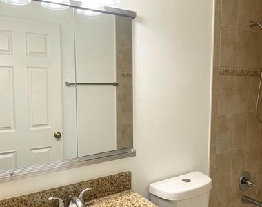 6223 Rathlin Drive - Photo Thumbnail 18