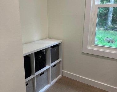 2289 Dosinia Court - Photo Thumbnail 31