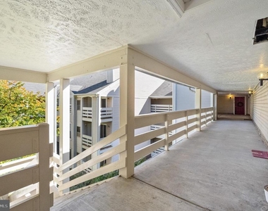 240 S Reynolds Street - Photo Thumbnail 4
