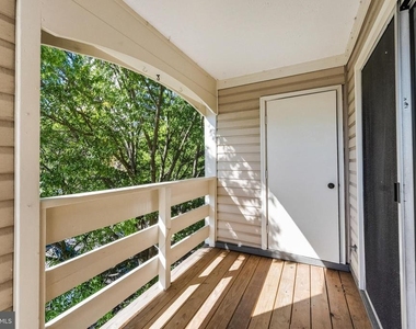 240 S Reynolds Street - Photo Thumbnail 24