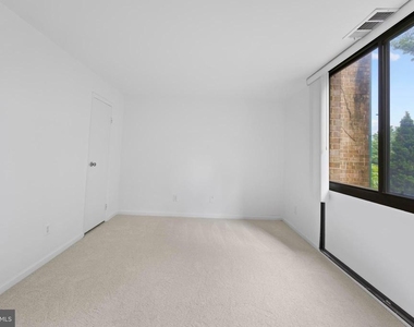 503 N Armistead Street - Photo Thumbnail 19