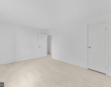 503 N Armistead Street - Photo Thumbnail 20