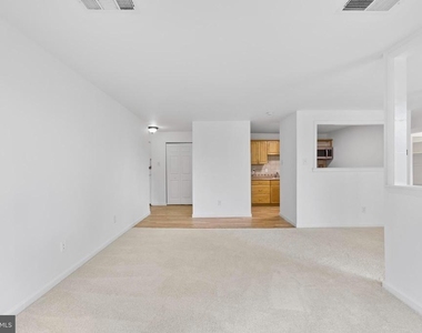 503 N Armistead Street - Photo Thumbnail 6