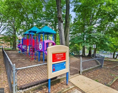 503 N Armistead Street - Photo Thumbnail 28
