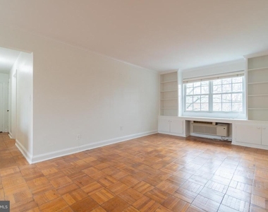 1718 W Abingdon Drive - Photo Thumbnail 17