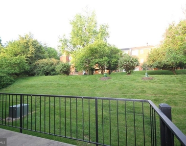 2832 Wakefield Street S - Photo Thumbnail 20