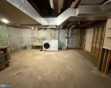 48 Barren Road - Photo Thumbnail 12
