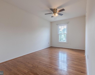 3929 Sunflower Circle - Photo Thumbnail 30