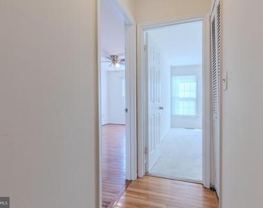 3929 Sunflower Circle - Photo Thumbnail 28