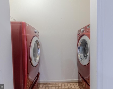 3929 Sunflower Circle - Photo Thumbnail 24