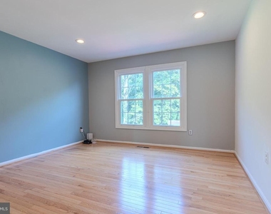 3929 Sunflower Circle - Photo Thumbnail 26