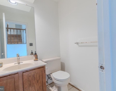 3929 Sunflower Circle - Photo Thumbnail 9