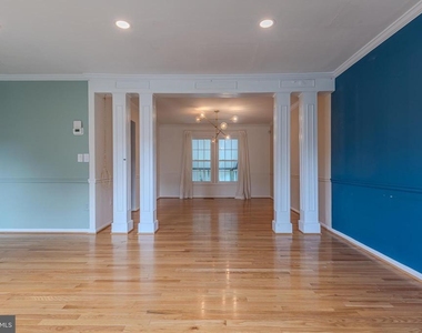 3929 Sunflower Circle - Photo Thumbnail 3