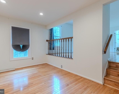 3929 Sunflower Circle - Photo Thumbnail 13