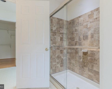 3929 Sunflower Circle - Photo Thumbnail 20