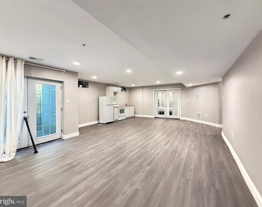 11612 Brigit Court - Photo Thumbnail 9