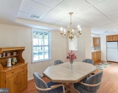 9720 Holloway Hill Court - Photo Thumbnail 20