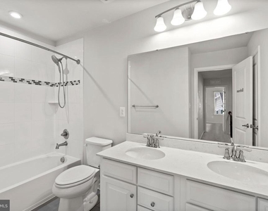 311 Sunrise Court - Photo Thumbnail 33