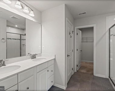 311 Sunrise Court - Photo Thumbnail 49