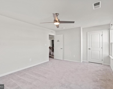 311 Sunrise Court - Photo Thumbnail 32