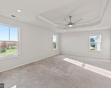 311 Sunrise Court - Photo Thumbnail 45