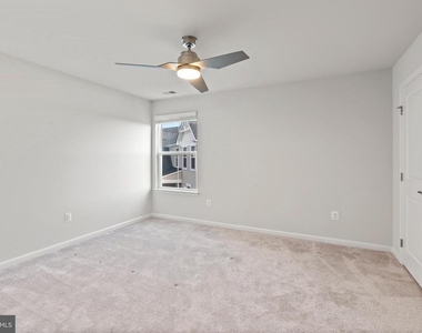 311 Sunrise Court - Photo Thumbnail 36