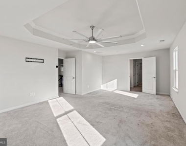 311 Sunrise Court - Photo Thumbnail 44
