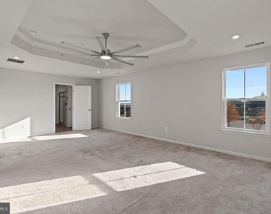 311 Sunrise Court - Photo Thumbnail 42