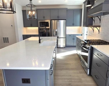1726 Blacksmith Way - Photo Thumbnail 12